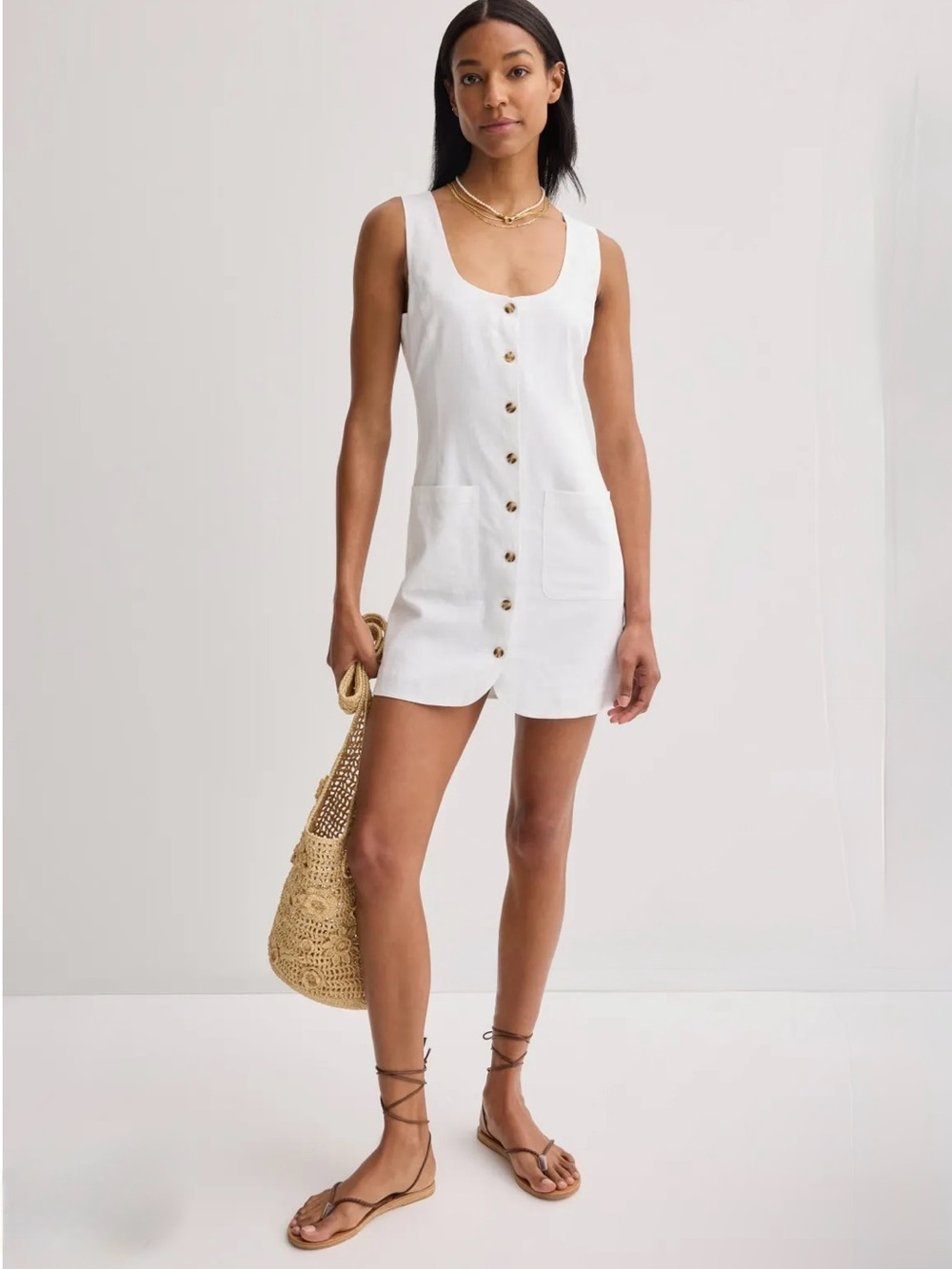 rag & bone Mariana white & h
Gold buttons Textured
Button Front Mini Dress Sz 0